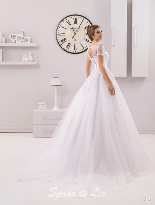 https://www.sposa-lia.com/images/stories/virtuemart/product/143 (3).jpg